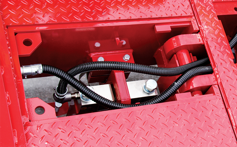 WEB 173029 Buyersguide Section8