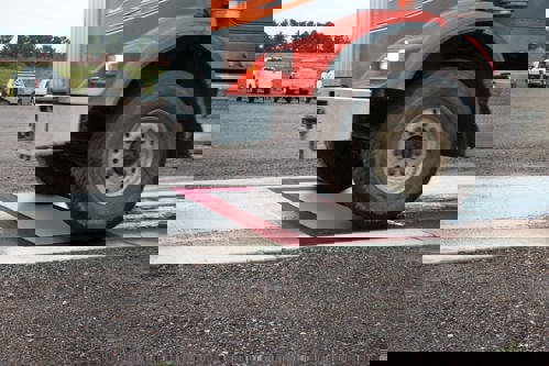 1 US Axlescale Application Close Up