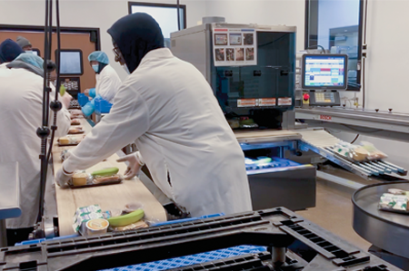 1 US Wrapped Up In Something Big Sharecard