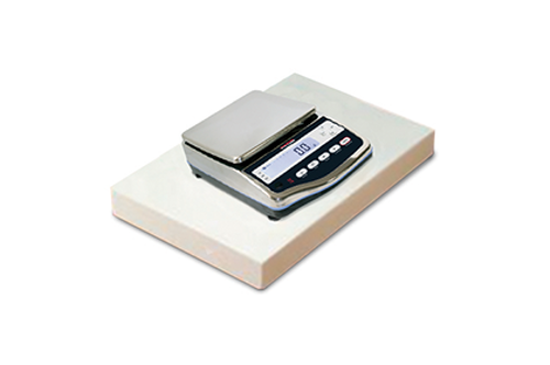 1 US Balance On Slab CMYK